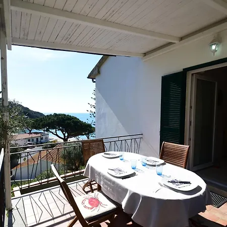 Cavoli - Vista Mare Con Terrazze, Clima E Posti Auto Appartamento