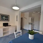 Apartamento Cavoli - Vista Mare Con Terrazza, Clima E Posto Auto Spiaggia di Cavoli