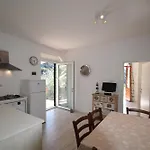 Cavoli - Vista Mare Con Terrazza, Clima E Posto Auto Apartamento Spiaggia di Cavoli