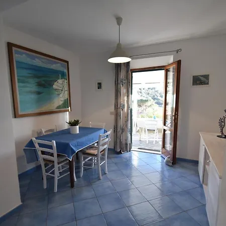 Cavoli - Vista Mare Con Terrazza, Clima E Posto Auto *