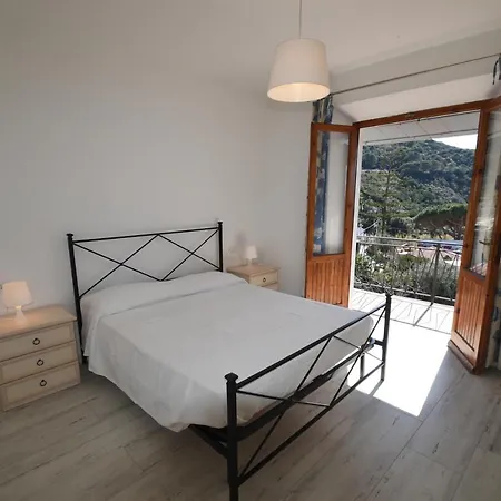 Cavoli - Vista Mare Con Terrazze, Clima E Posti Auto Apartment Spiaggia di Cavoli