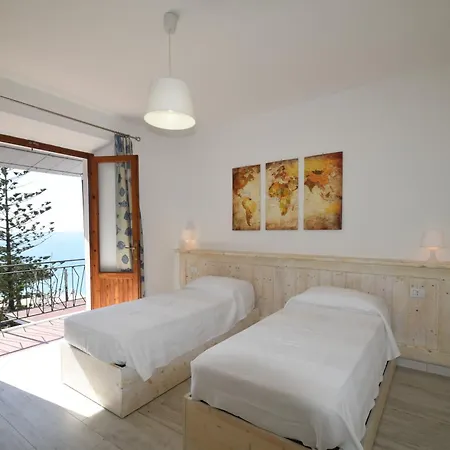 Cavoli - Vista Mare Con Terrazze, Clima E Posti Auto Apartment