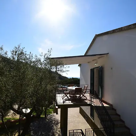 Cavoli - Vista Mare Con Terrazze, Clima E Posti Auto *