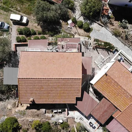 Cavoli - Vista Mare Con Terrazze, Clima E Posti Auto