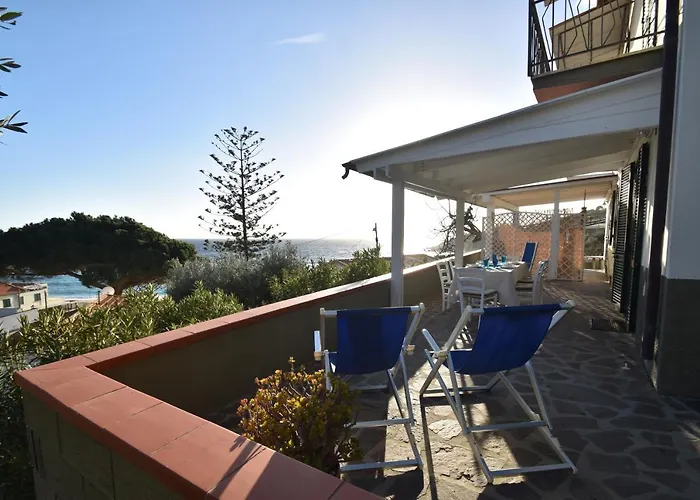 Cavoli - Vista Mare Con Terrazza, Clima E Posto Auto 아파트 Spiaggia di Cavoli