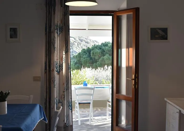 Апартаменты Cavoli - Vista Mare Con Terrazza, Clima E Posto Auto Spiaggia di Cavoli