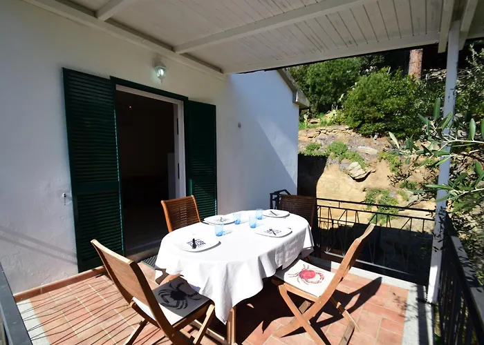 Cavoli - Vista Mare Con Terrazza, Clima E Posto Auto Апартаменты Spiaggia di Cavoli