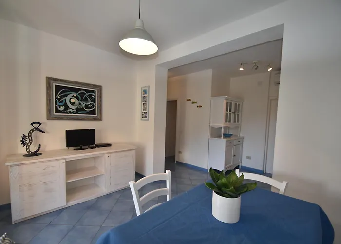 아파트 Cavoli - Vista Mare Con Terrazza, Clima E Posto Auto Spiaggia di Cavoli