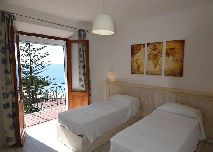 Cavoli - Vista Mare Con Terrazza, Clima E Posto Auto Апартаменты