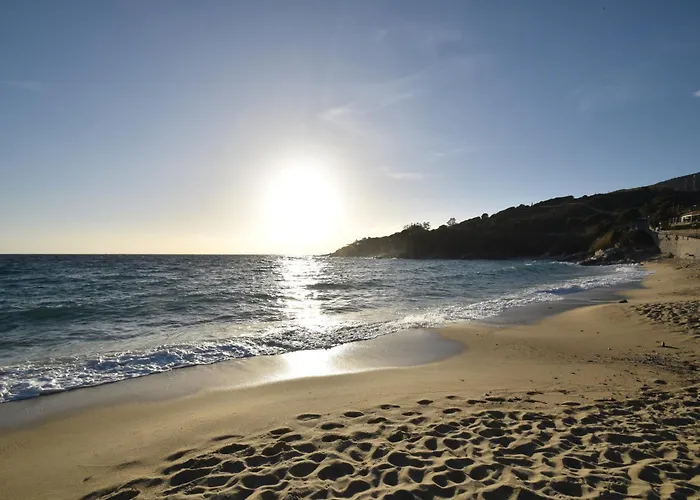 Cavoli - Vista Mare Con Terrazza, Clima E Posto Auto 아파트 Spiaggia di Cavoli