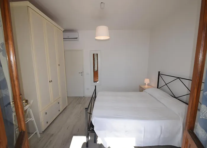 Apartman Cavoli - Vista Mare Con Terrazza, Clima E Posto Auto Spiaggia di Cavoli