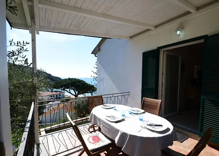 Cavoli - Vista Mare Con Terrazza, Clima E Posto Auto 아파트