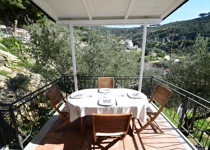 Cavoli - Vista Mare Con Terrazza, Clima E Posto Auto * Spiaggia di Cavoli